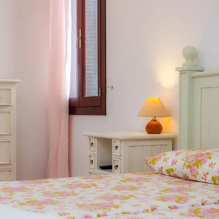 Apartment Ferrera *